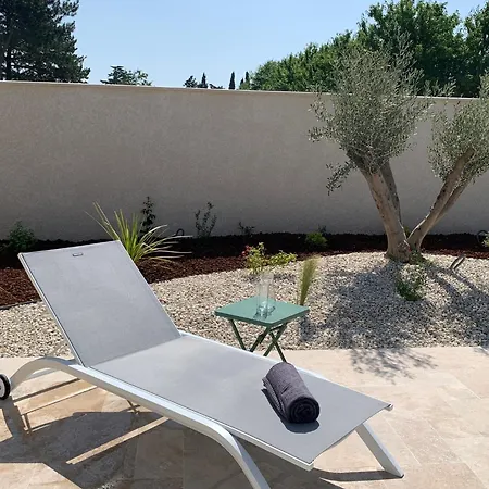 Avec Piscine Drome Provencale Villa